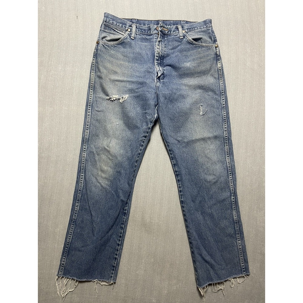 Wrangler Mens Cowboy Cut Original Fit Distressed Denim Jeans Size 35 x 34